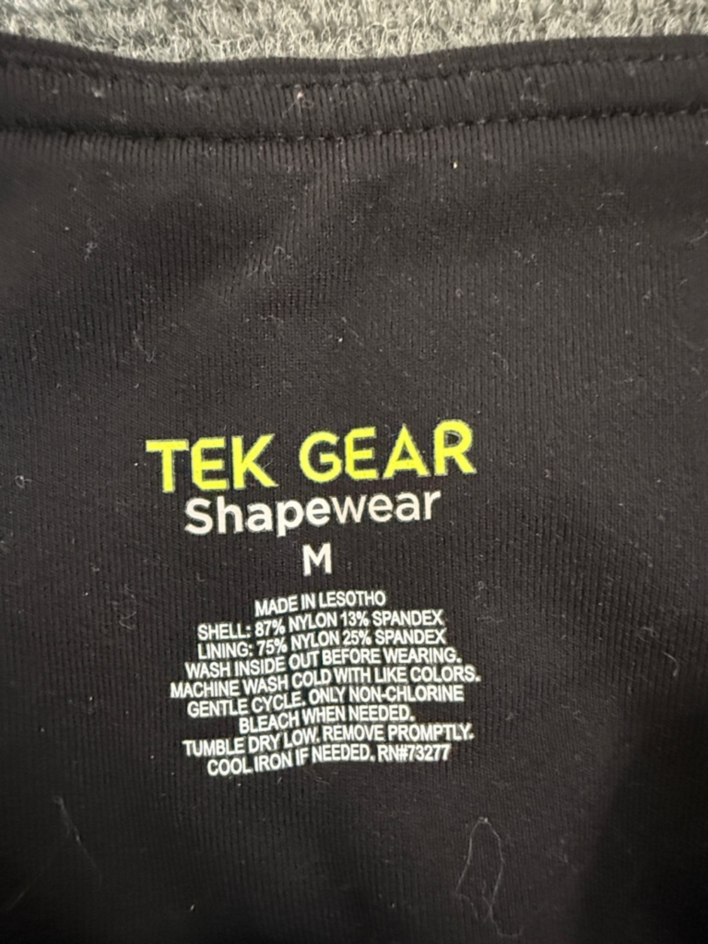 tek gear Black High-Rise Shapewear Cropped Leggings with Pockets Sz M (A3) - Picture 2 of 7